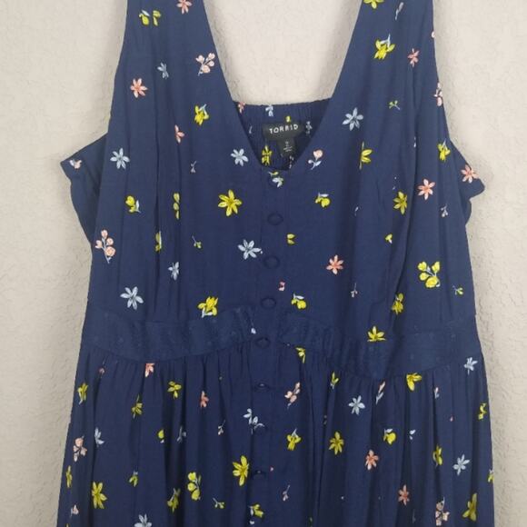 TORRID navy mixed floral challis button maxi dress Size 2 - Picture 6 of 15